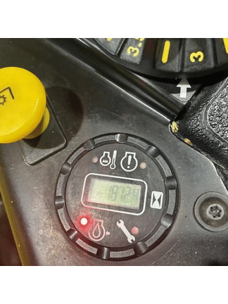 Image of John Deere Z930M equipment image 3