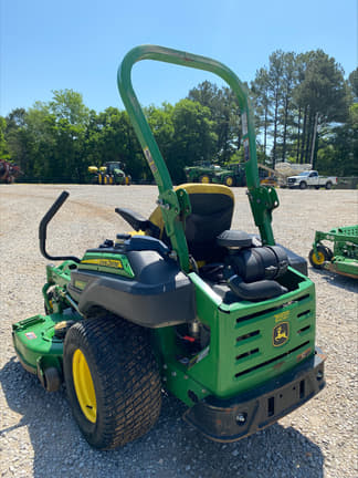 Image of John Deere Z930M equipment image 3