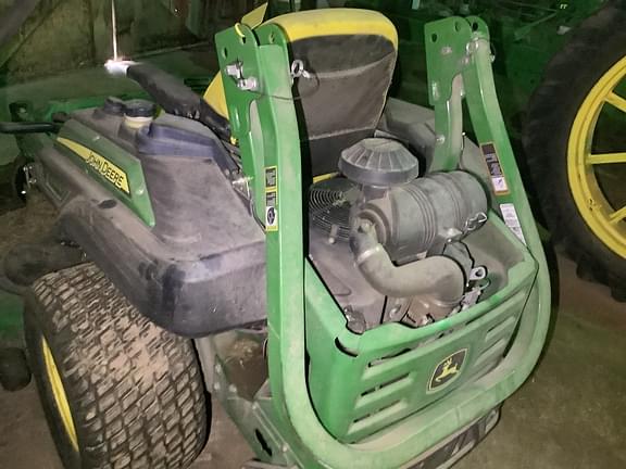 Image of John Deere Z930M equipment image 3