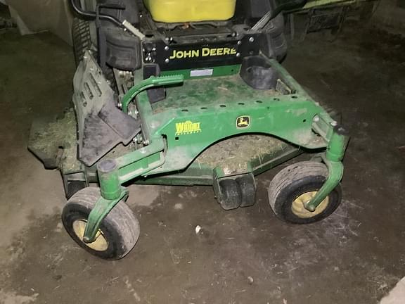 Image of John Deere Z930M equipment image 4