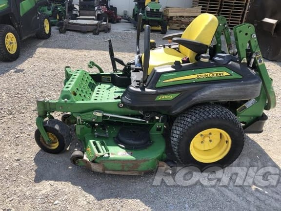 Main image John Deere Z930M