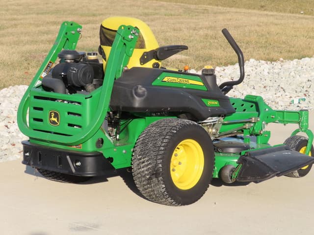 Image of John Deere Z930M equipment image 4