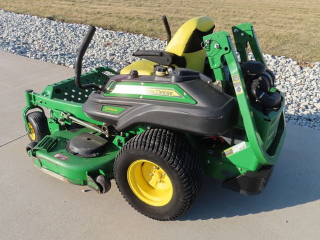 Image of John Deere Z930M equipment image 3