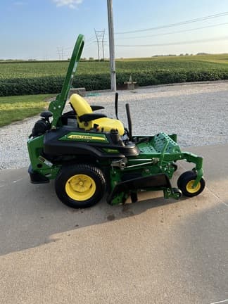 Image of John Deere Z930M equipment image 2