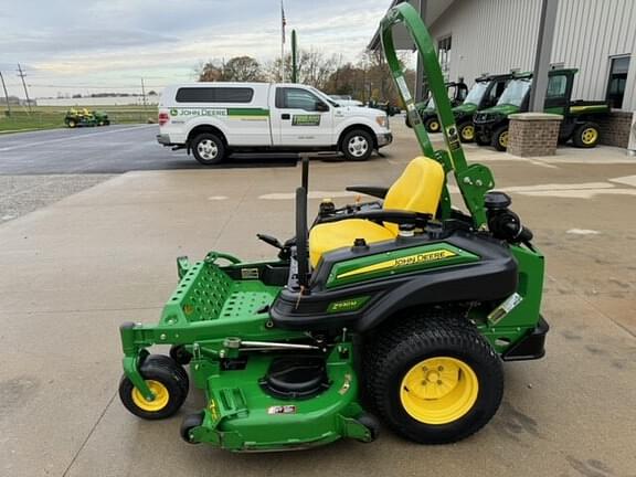 Image of John Deere Z930M equipment image 2