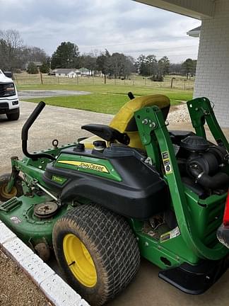 Image of John Deere Z930M equipment image 3