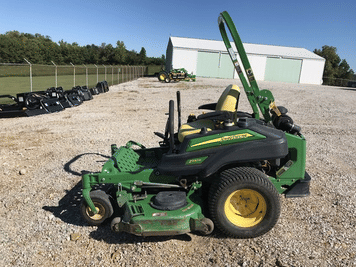 Main image John Deere Z930M