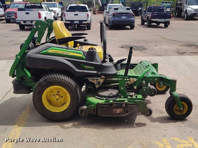Image of John Deere Z930M equipment image 3
