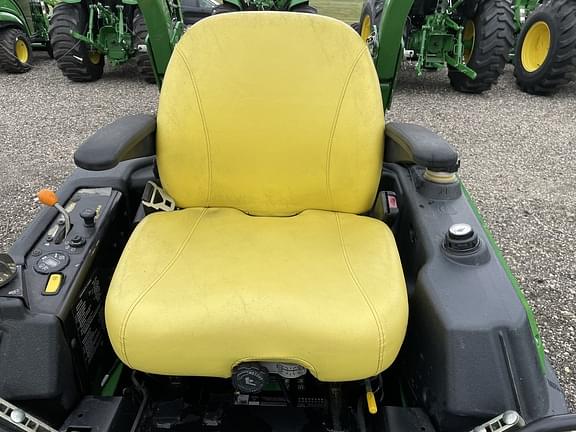 Image of John Deere Z930R equipment image 4