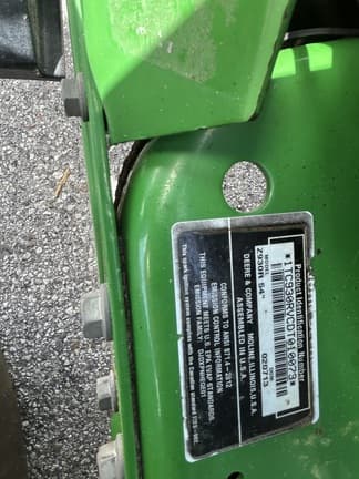 Image of John Deere Z930R equipment image 4