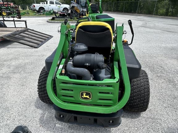 Image of John Deere Z930R equipment image 1