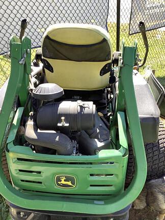 Image of John Deere Z930R equipment image 2