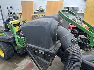 Main image John Deere Z930R 11