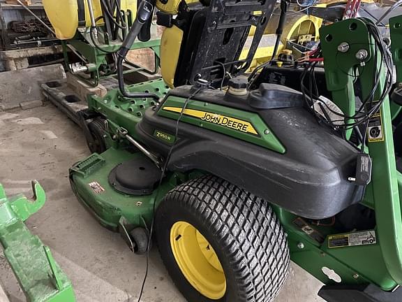 Image of John Deere Z950R equipment image 4