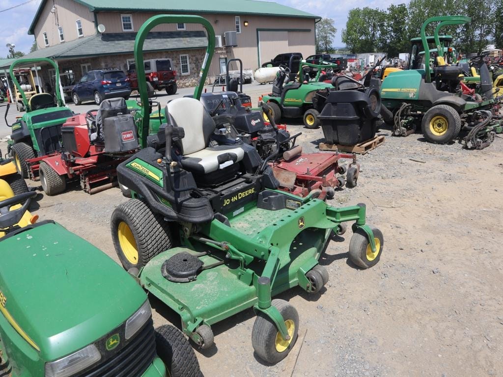 2013 John Deere Z970R Equipment Image0