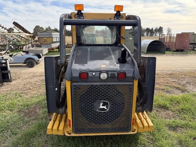 Image of John Deere 320D equipment image 3