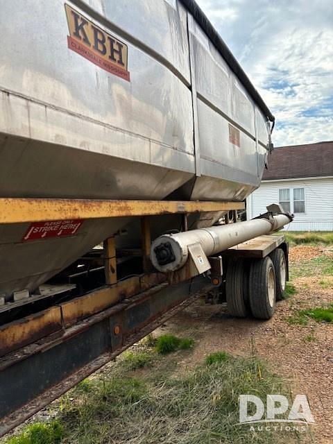 Image of KBH Fertilizer Chassis equipment image 4