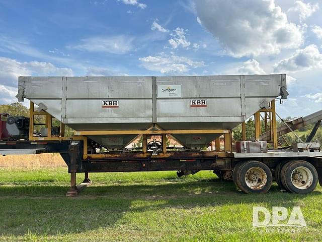 Image of KBH Fertilizer Chassis equipment image 1