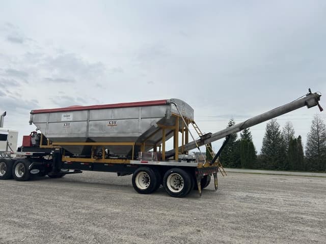 Image of KBH Fertilizer Chassis equipment image 3