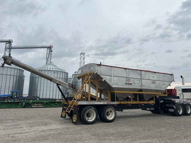 Image of KBH Fertilizer Chassis equipment image 4