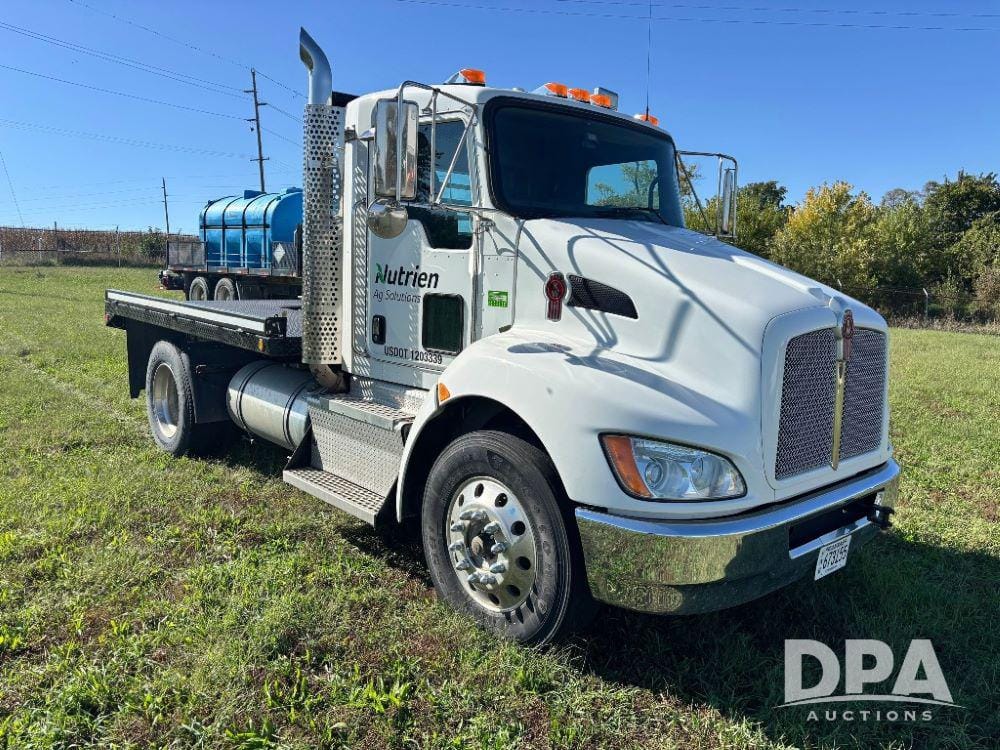 Main image Kenworth T370