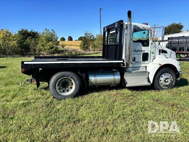 Image of Kenworth T370 equipment image 3