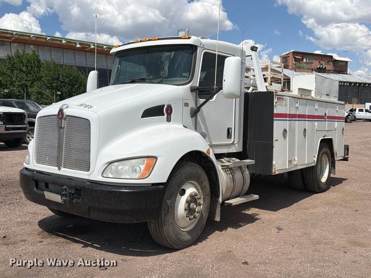 2013 Kenworth T370 Equipment Image0