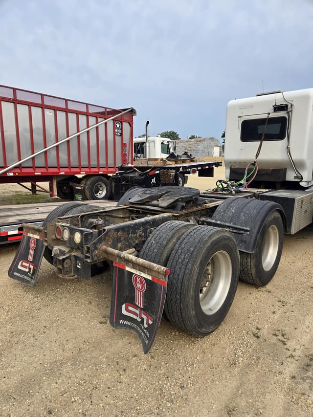 Image of Kenworth T660 equipment image 3