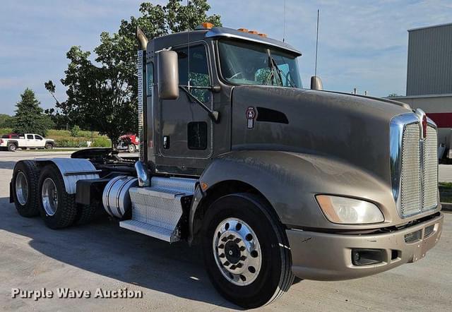 Image of Kenworth T660 equipment image 2