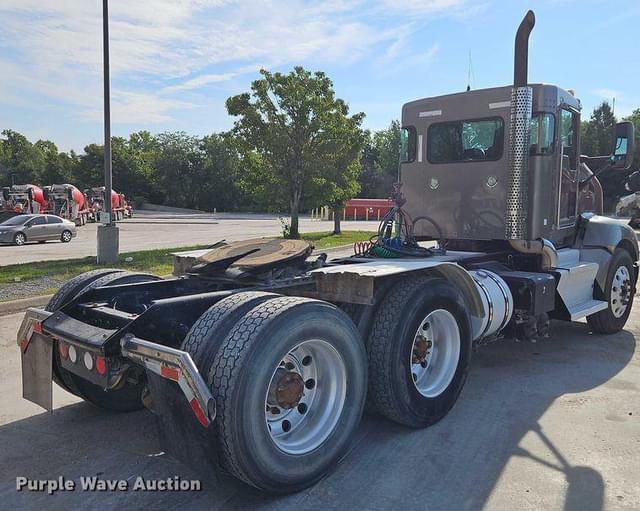 Image of Kenworth T660 equipment image 4