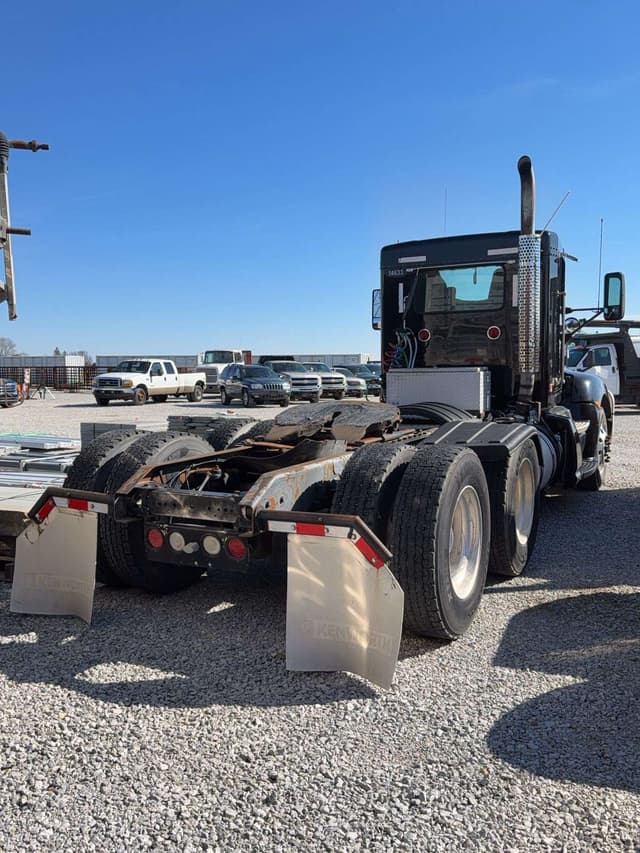 Image of Kenworth T660 equipment image 3