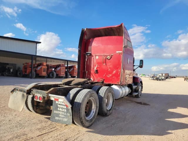 Image of Kenworth T660 equipment image 4