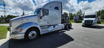 Main image Kenworth T700