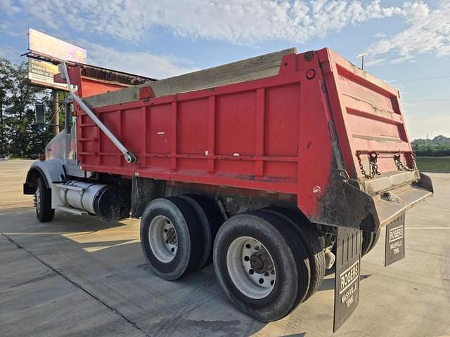 Image of Kenworth T800 equipment image 4