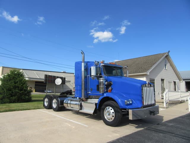 Image of Kenworth T800 equipment image 1