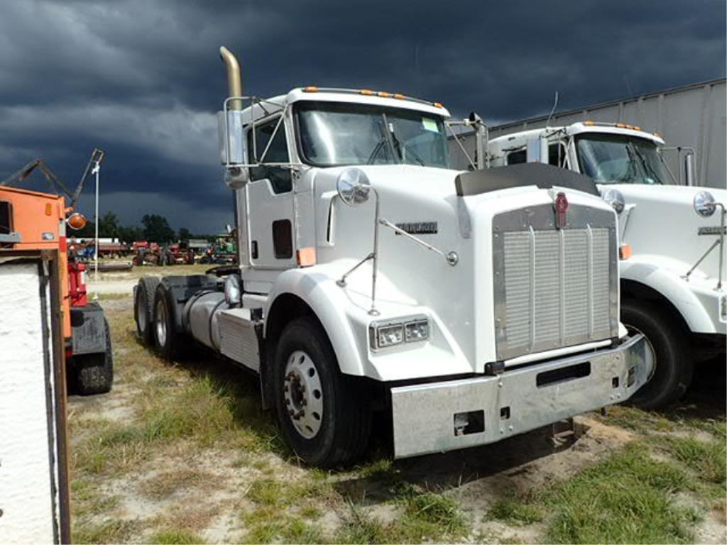 Image of Kenworth T800 Primary image