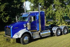 2013 Kenworth T800 Image