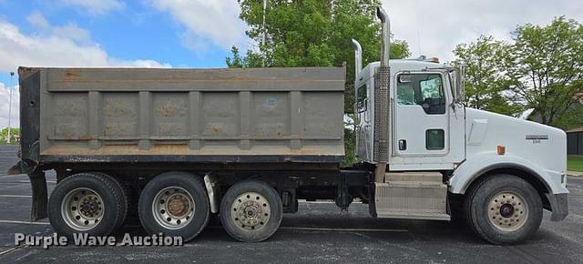 Image of Kenworth T800 equipment image 3
