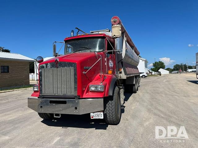 Image of Kenworth T800 equipment image 2