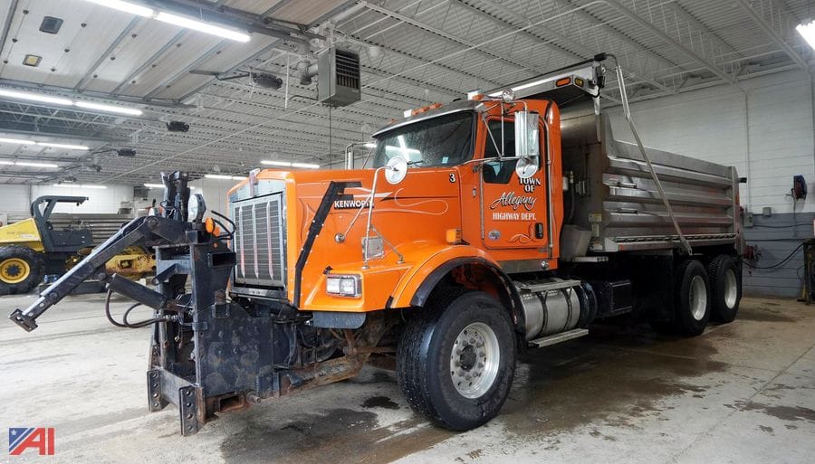 2013 Kenworth T800 Equipment Image0