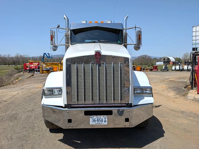 Image of Kenworth T800 equipment image 4