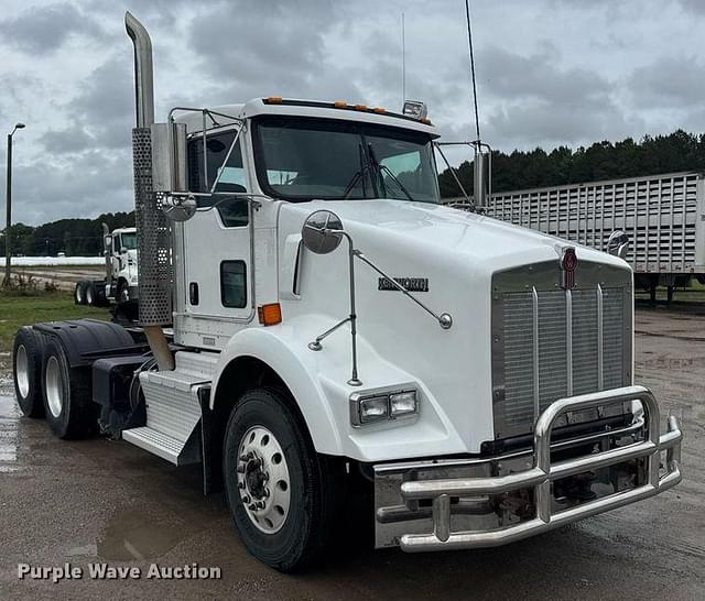Image of Kenworth T800 equipment image 2
