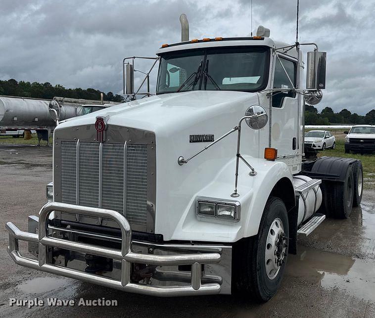 Image of Kenworth T800 Primary image