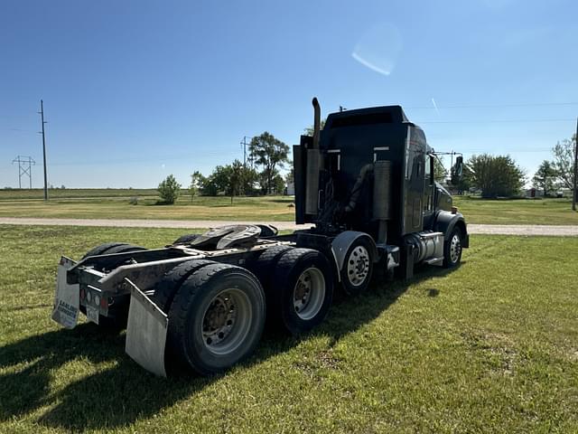 Image of Kenworth T800 equipment image 4