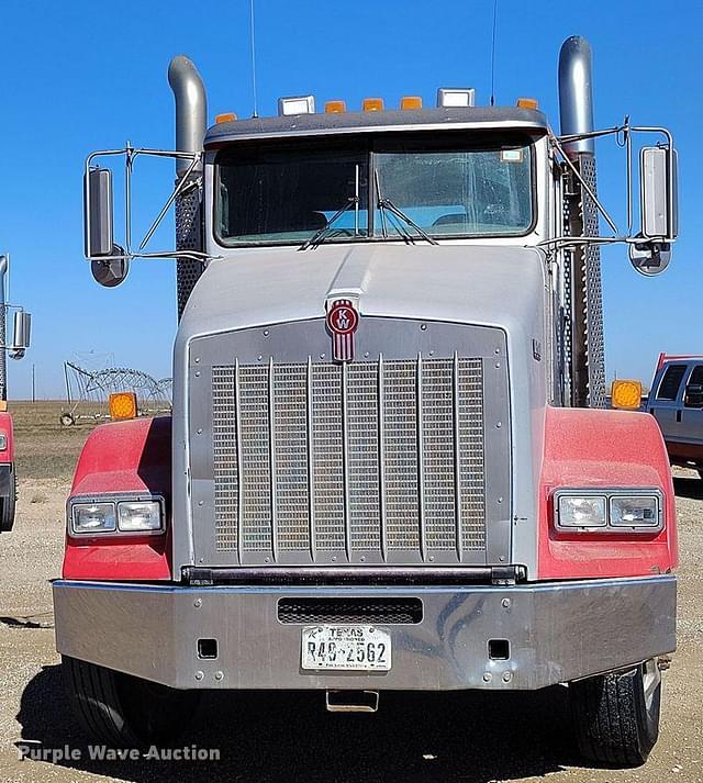 Image of Kenworth T800 equipment image 1