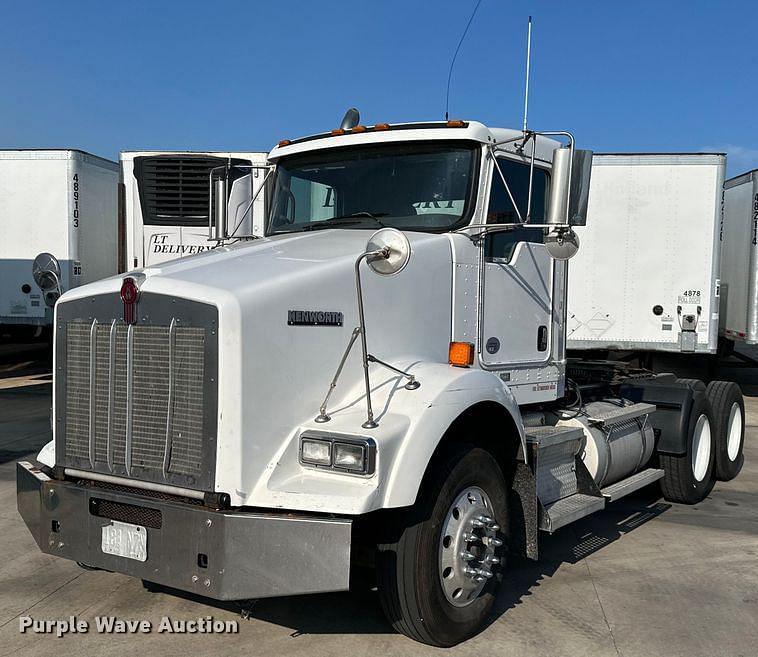 Image of Kenworth T800 Primary image