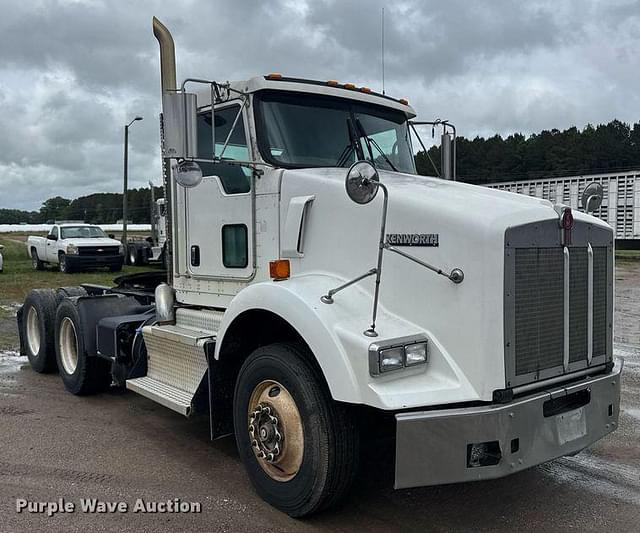 Image of Kenworth T800 equipment image 2