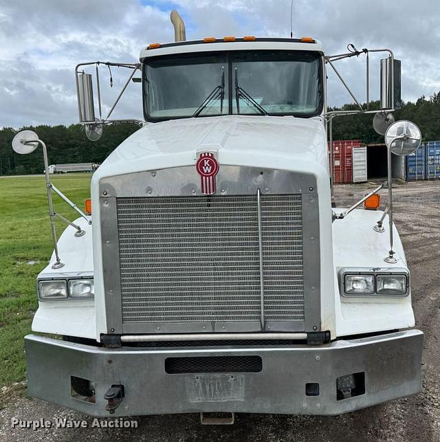 Image of Kenworth T800 equipment image 1