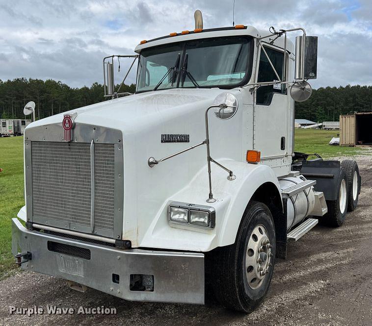 Image of Kenworth T800 Primary image