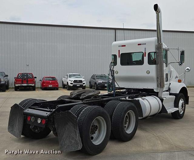 Image of Kenworth T800 equipment image 4